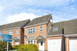16, Thomas Close, Leicester LE3 2FX