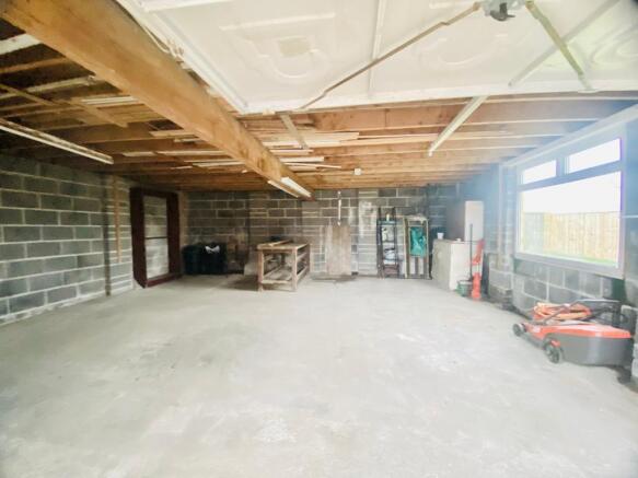 Double Garage
