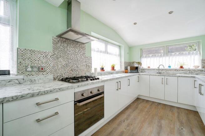 Kitchen pic 3