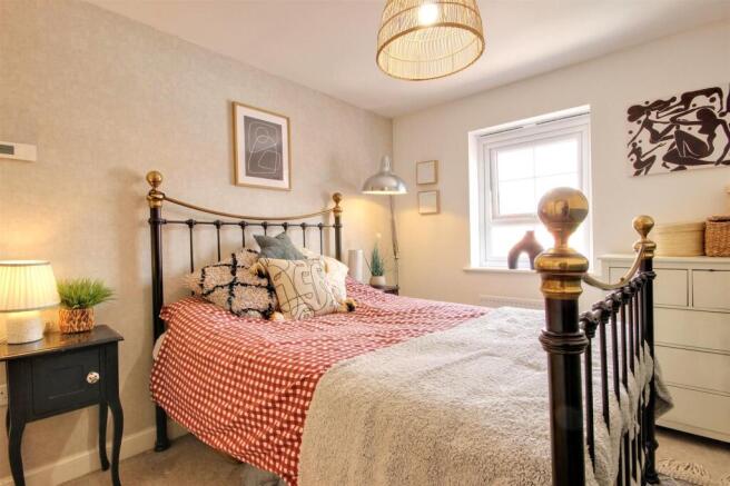 3 bed Semi-Detached for sale Image 11