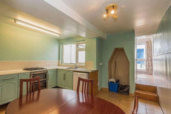 KITCHEN/DINER