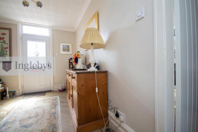 3 bed Terraced for sale Image 3