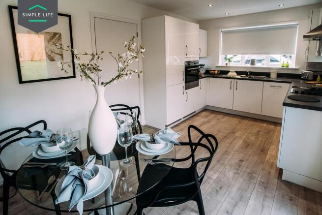 3 bed Semi-Detached to rent Image 6