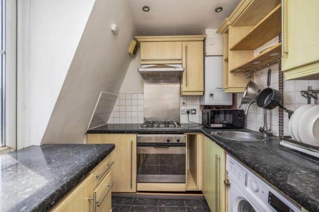 Kitchen (2)