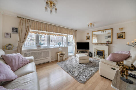 Laxley Close, London