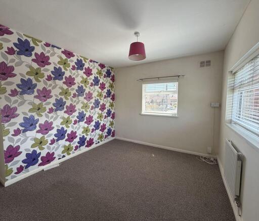 3 bed Semi-Detached to rent Image 7