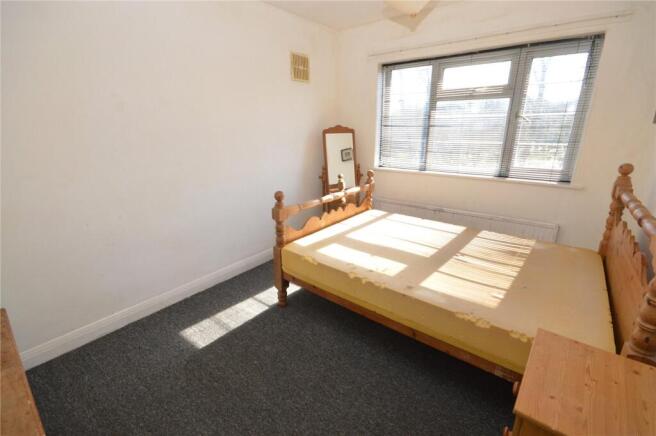 2 bed Apartment for sale Image 6