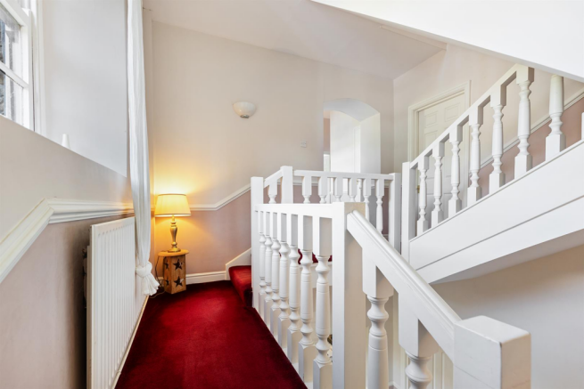3 bed Mews for sale Image 12