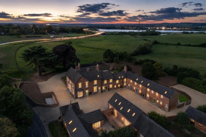 manor farm plot shots-11.jpg
