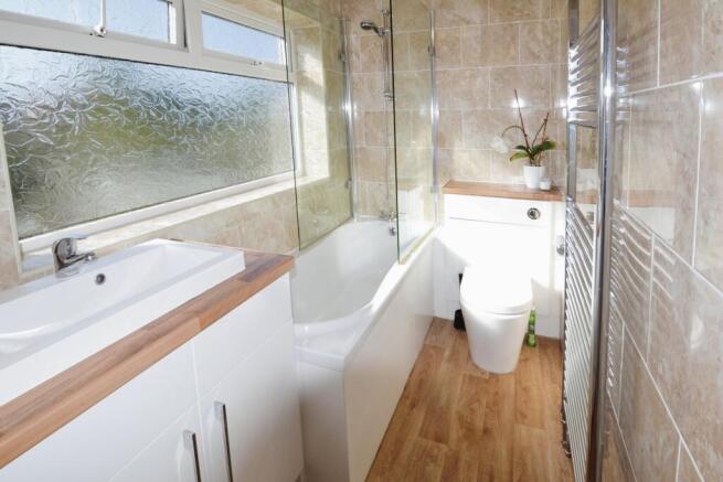 En-Suite Bathroom One