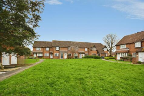Oak Tree Close, Hertford, SG13
