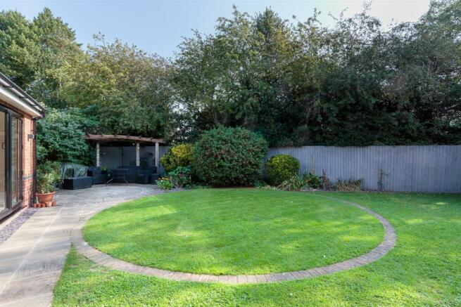 6_greenbank_close_13.jpg