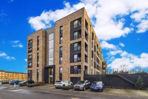Flat 4/8, 9, Ashgrove Road, Glasgow G40 4AF