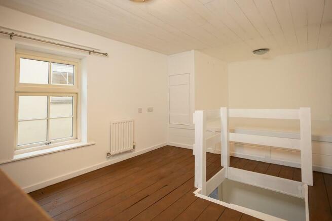 12PalaceStreet-Bedroom4-Office-Studio-1.jpg