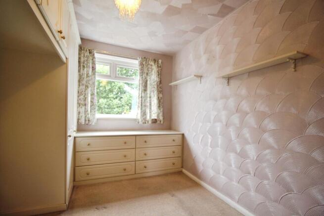 3 bed Semi-Detached for sale Image 12