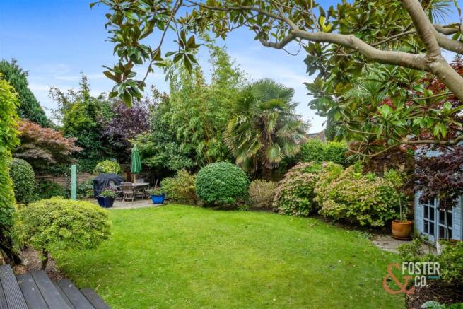 Surrenden Crescent, 58-051.JPG