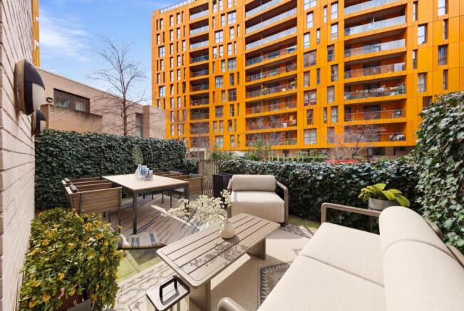 Property_787C_094...