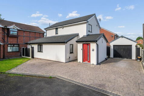 Whitefield Road, Bury, BL9 9PL