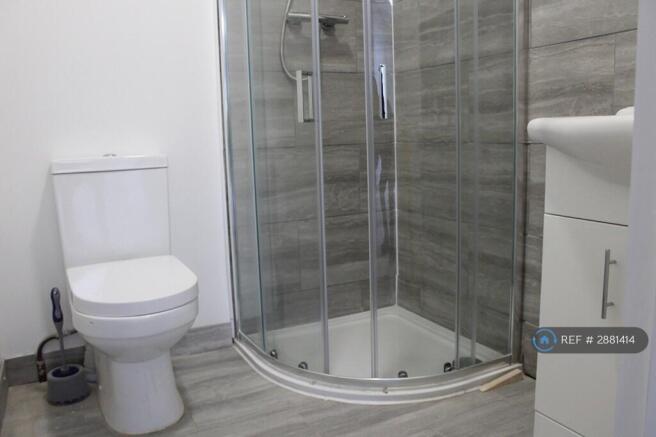 Very Large En-Suite Ground Floor