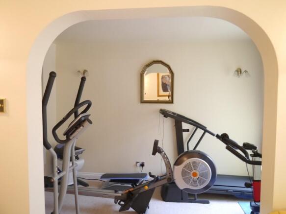 Photo 9