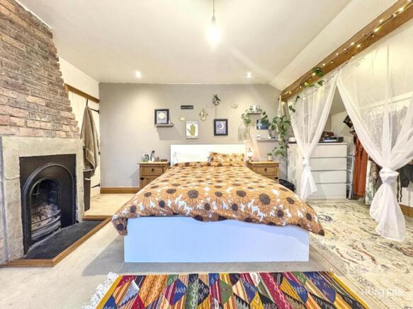 2 bed Terraced for sale Image 10