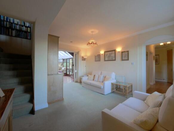 111 Station Road 09.JPG