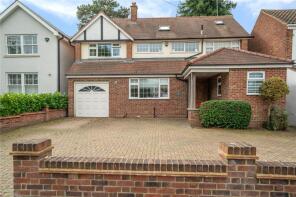 2, Highview Close, Loughton IG10 4EG