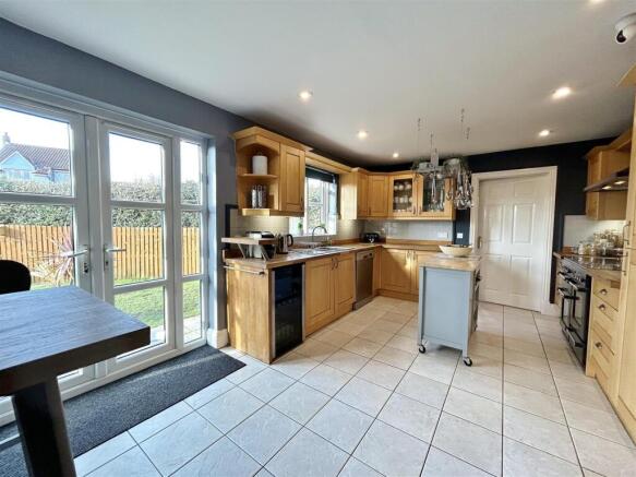 Kitchen Diner