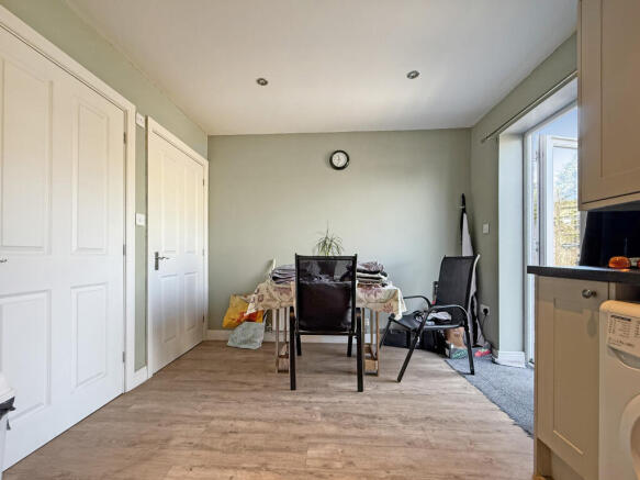 2 bed Terraced for sale Image 4