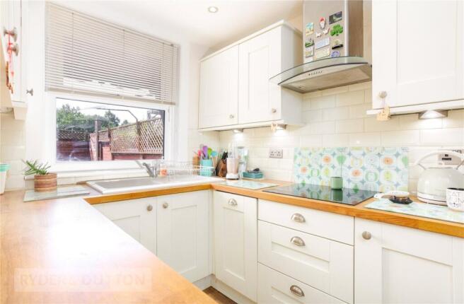3 bed Terraced for sale Image 7