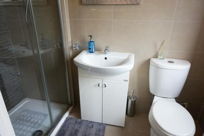 BEDROOM 2 EN-SUITE