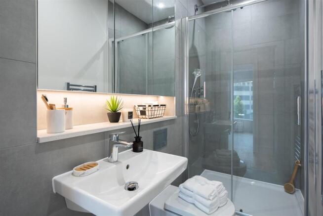 Show flat 1_HR-009.jpg