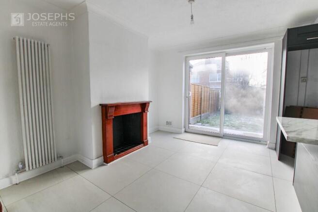 House in Bolton, Greater Manchester - View 4