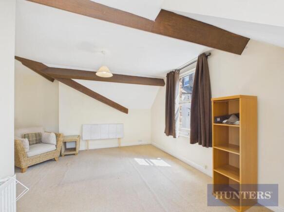 2 bed Flat for sale Image 10