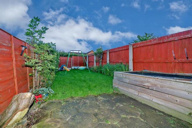 12 Almond Close (4 o