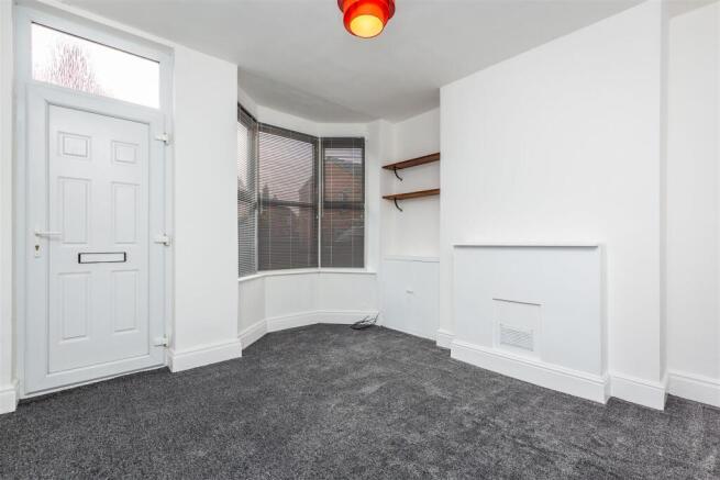 33 Sleaford Rd, Newark, NG24 1NF-3.jpg