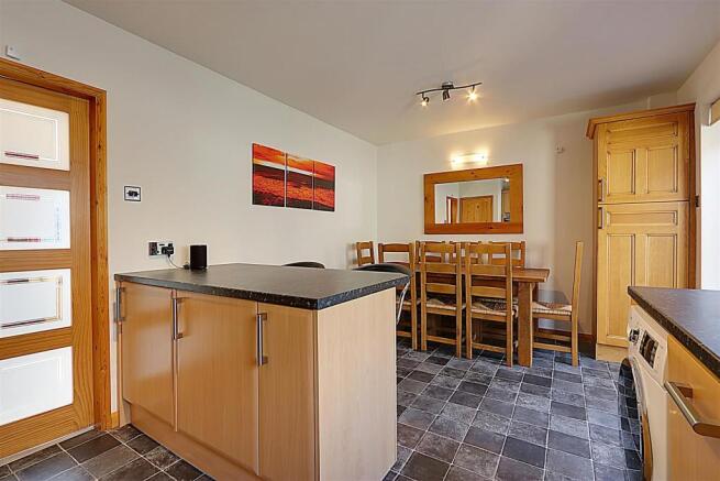 Dinign Kitchen2_result.jpg