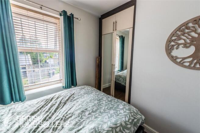 2 bed Terraced for sale Image 12