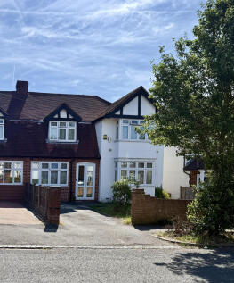 Lynwood Avenue, Slough