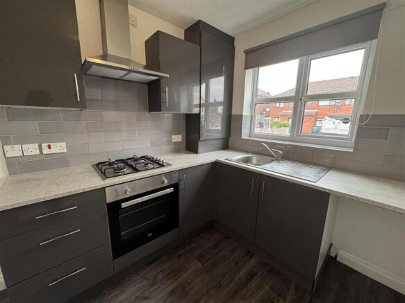 kitchen 2.JPG