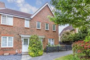 34, Bellflower Avenue, Sheerness ME12 3TB