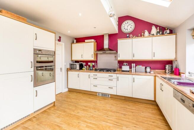 Kitchen/breakfast ro