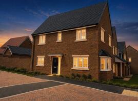 2, Claridge Close, Shrivenham, Swindon SN6 8FY