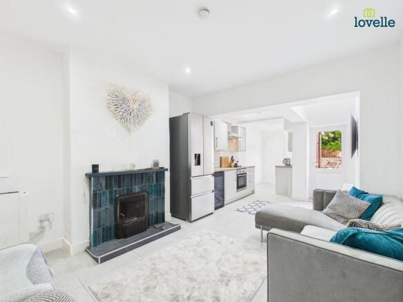 Open Plan Kitchen-Diner / Family Room