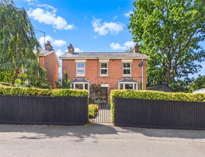 Chapel Lane, Bransgore, Christchurch, Dorset, BH23