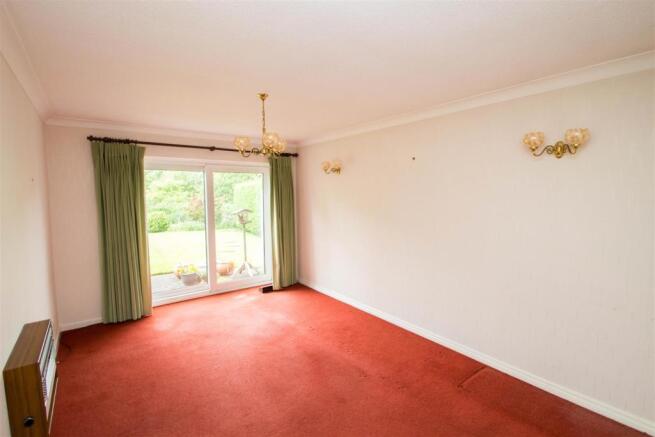 27 Hampson Way 022.j