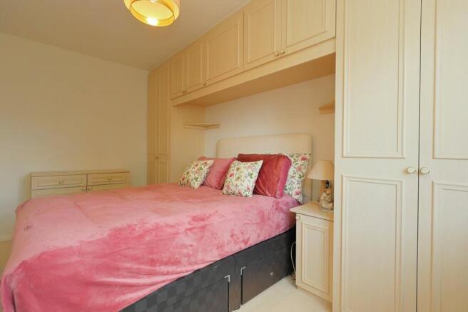 2 bed Bungalow for sale Image 9