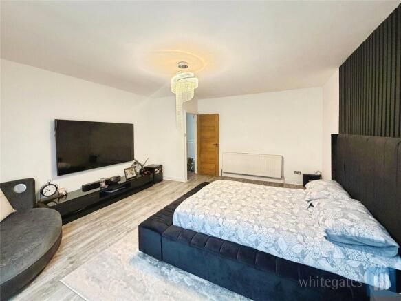 7 bed Terraced for sale Image 8