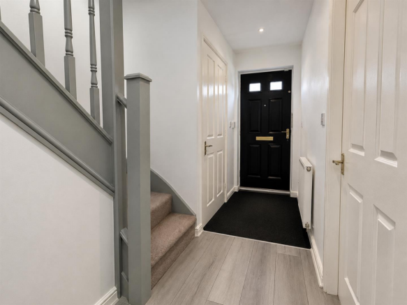 2 bed Town House for sale Image 4