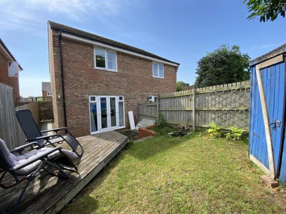 2 bed Semi-Detached for sale Image 12